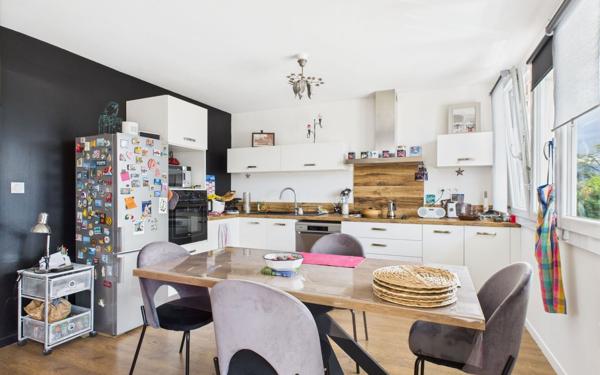 Appartement à vendre    3 pièces • 67 m2 Saint-Marcellin