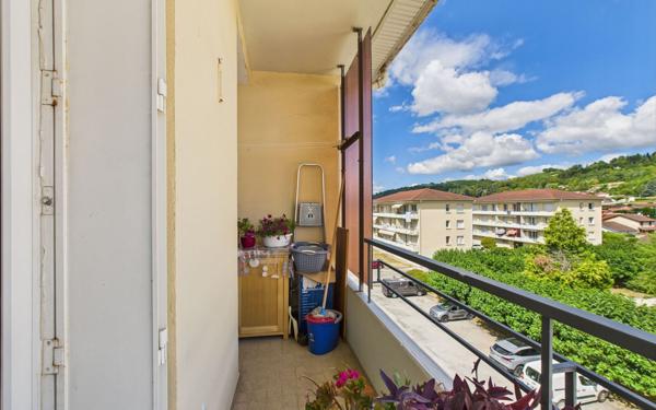 Appartement à vendre    3 pièces • 67 m2 Saint-Marcellin