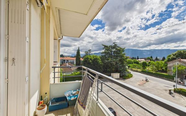 Appartement à vendre    3 pièces • 67 m2 Saint-Marcellin