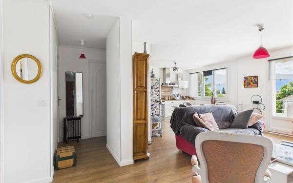 Appartement à vendre    3 pièces • 67 m2 Saint-Marcellin