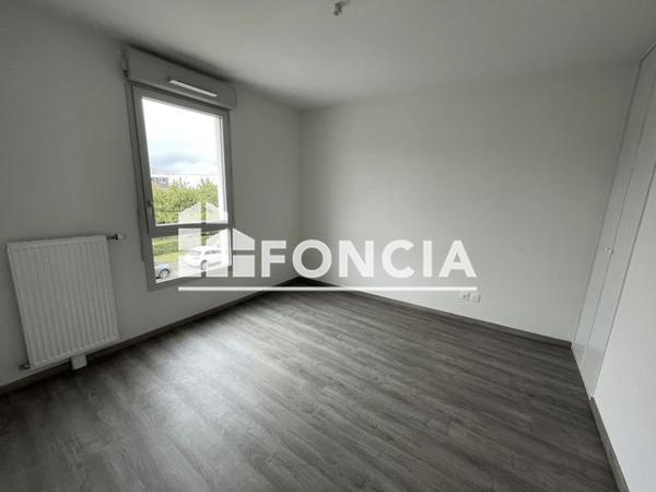 Location Appartement 2 pièces 41.65 m² - 44 A BLD HENRI BAZIN Chenove 21300