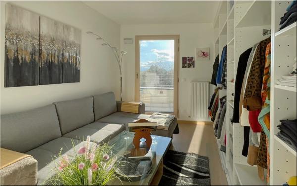 Dpt Ain (01), à vendre FERNEY VOLTAIRE CENTRE Appartement T5 de 2019; agencé "sur-mesure" terrasse panoramique de 71 m2
