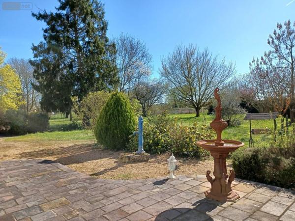 Maison à vendre à Bourgueil dans l'Indre-et-Loire (37140), ref : 094/926