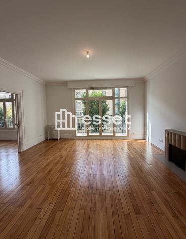 Location Appartement 3 pièces 103.74 m² - Neuilly-sur-seine 92200