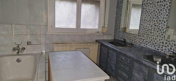 Maison 8 pièces de 151 m² à Humbécourt (52290)