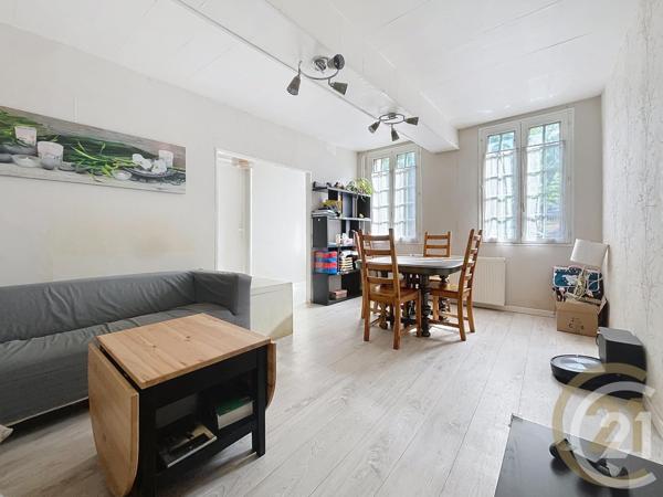 Maison à vendre  6 pièces - 97,12 m2 DEVILLE LES ROUEN - 76