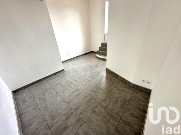 Maison de village 4 pièces de 103 m² à Beauvoisin (30640)