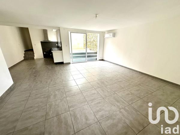 Maison de village 4 pièces de 103 m² à Beauvoisin (30640)