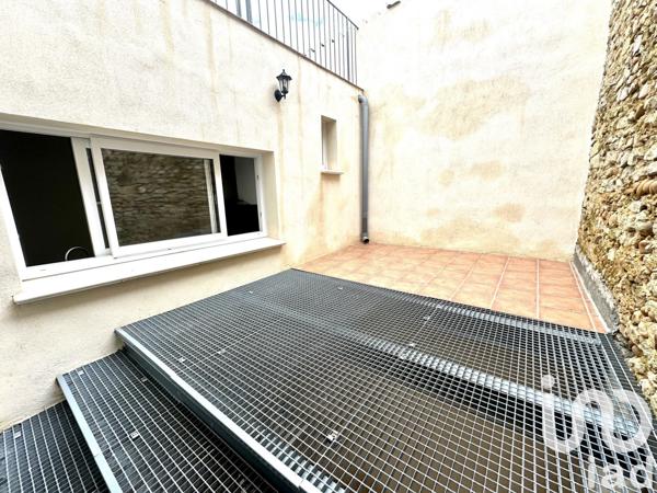Maison de village 4 pièces de 103 m² à Beauvoisin (30640)