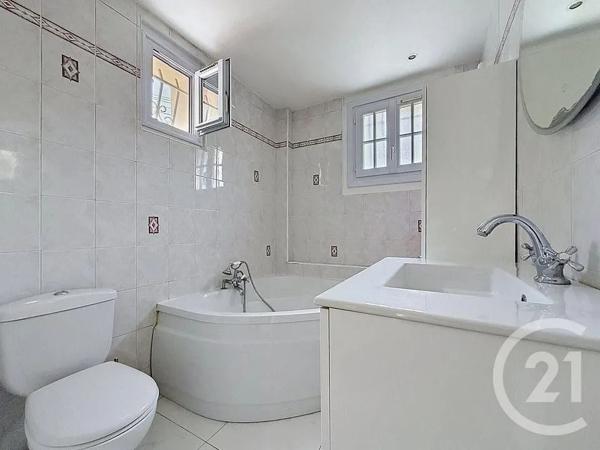 Maison à vendre  7 pièces - 111,30 m 2   MONTFERMEIL  - 93