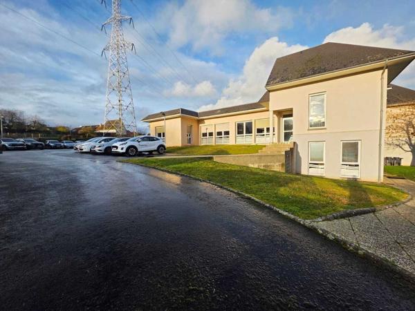 IMMEUBLE A VENDRE 1 400 000 €