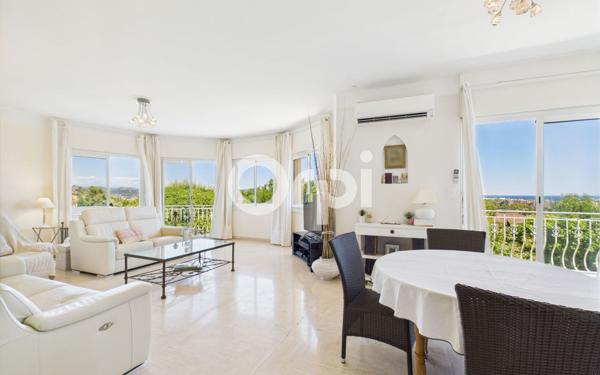 Maison à vendre    7 pièces •  Mandelieu-la-Napoule