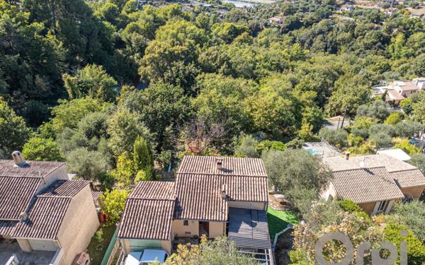 Maison à vendre    5 pièces • 126 m2 Colomars