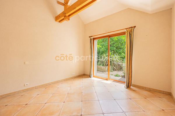Vente
                Maison370 m² - 8 Pièces -
                    CARQUEFOU (44470)