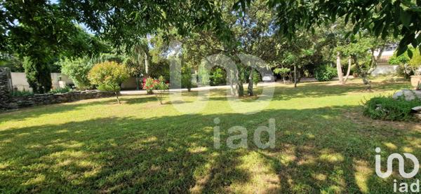 Maison à vendre 11 pièces 250 m² Nîmes-Saint-Césaire