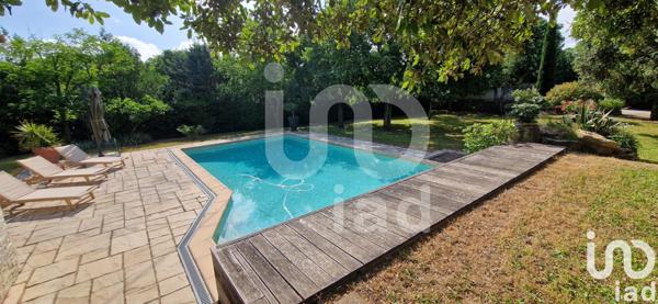 Maison à vendre 11 pièces 250 m² Nîmes-Saint-Césaire