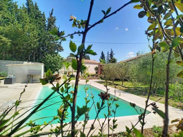 Maison avec piscine Saint Maximin La Sainte Baume 6 pièce(s) 133 m2