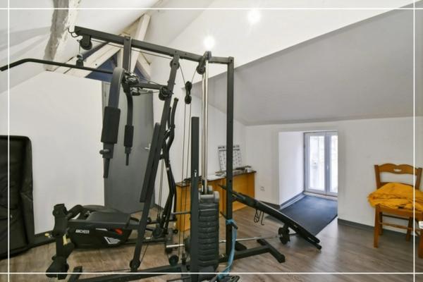 Maison à vendre 6 pièces + terrain + grange + appartement CHATEAUMEILLANT (18)
