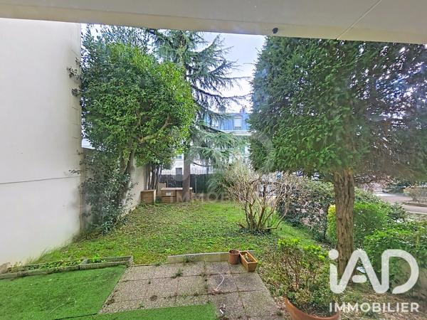 Studio à vendre 30,54 m² Courbevoie