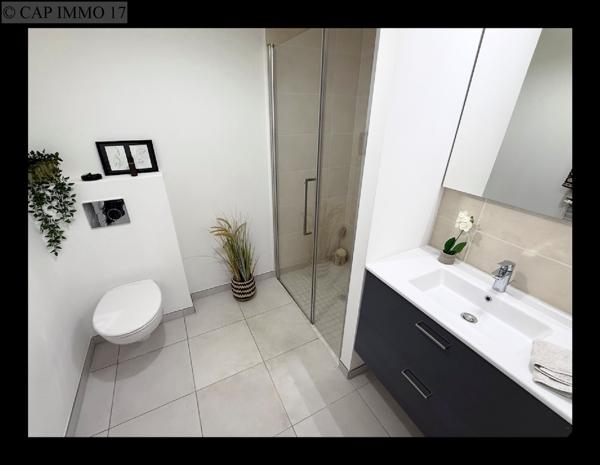 Maison de 110 m² en vente à CDA LA ROCHELLE