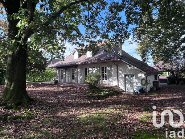 Maison 5 pièces de 121 m² à Lescar (64230)