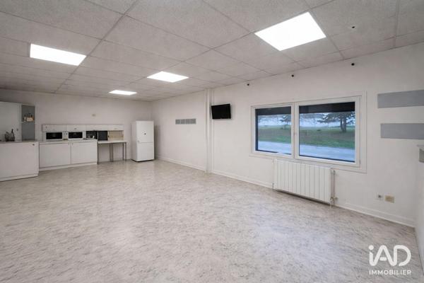 Murs commerciaux  à vendre 1 800 m² Cambrai