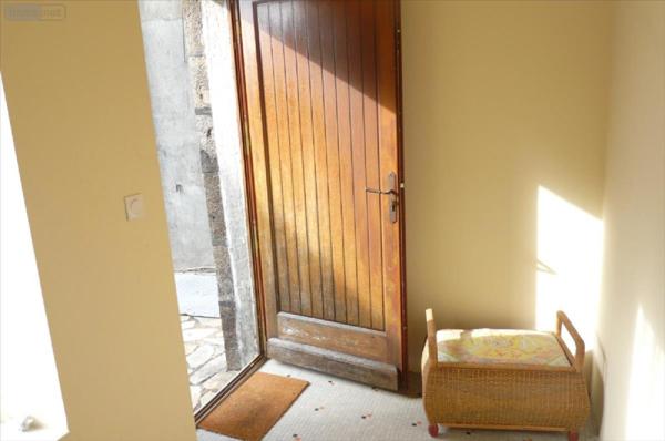 Appartement à louer à Gorron en Mayenne (53120), ref : 53075DLS23009