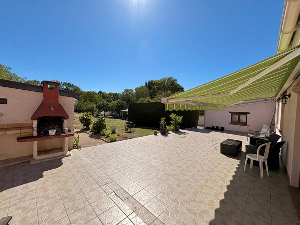 Maison Fay Aux Loges 6 pièces - 2641 m² de terrain avec dépendances
