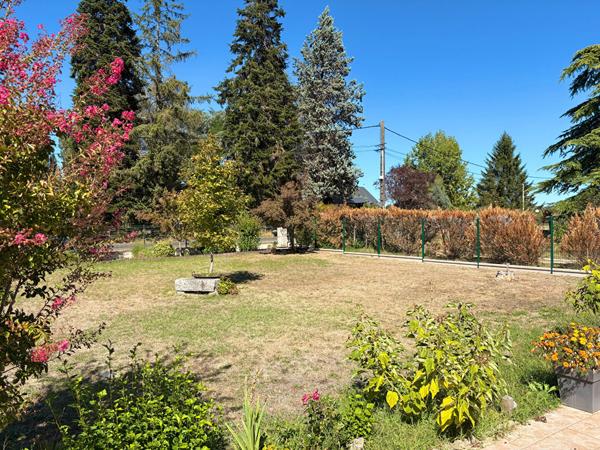 Maison Fay Aux Loges 6 pièces - 2641 m² de terrain avec dépendances