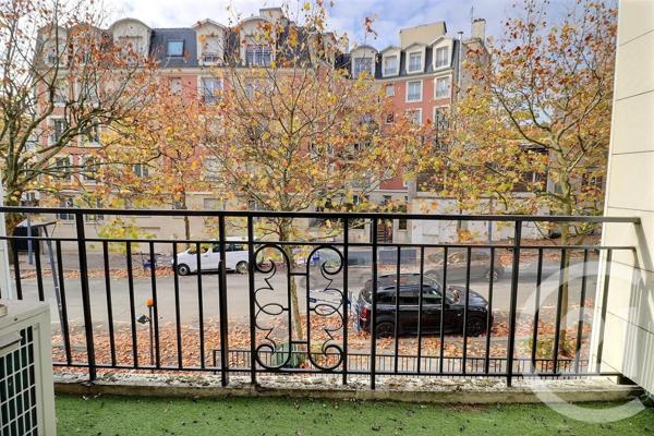 Appartement F2 à vendre  2 pièces - 50,20 m2 LES LILAS - 93