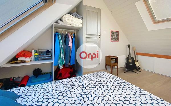 Maison à vendre    5 pièces •  Theix