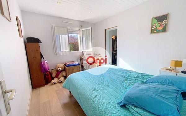 Maison à vendre    5 pièces •  Theix