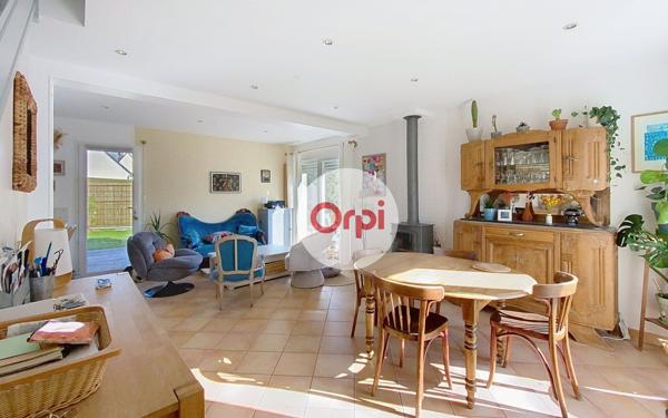 Maison à vendre    5 pièces •  Theix