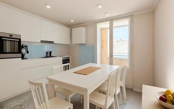 Appartement à vendre    4 pièces •  Pont-Saint-Esprit