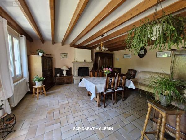 Maison à vendre à Isigny-le-Buat dans la Manche (50540), ref : 8414