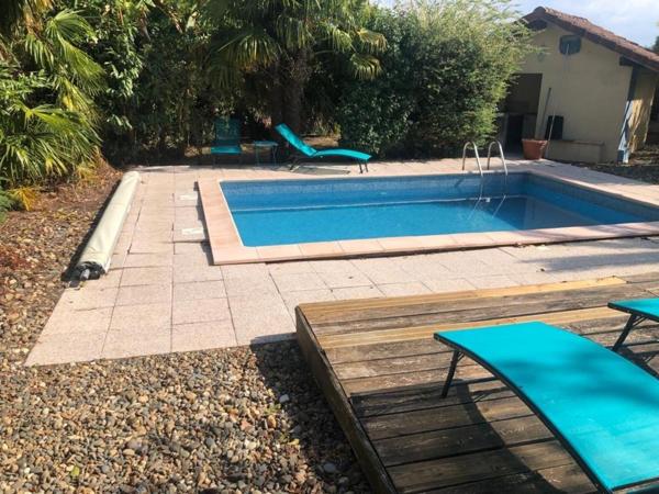 Maison landaise avec piscine au calme, proche Hagetmau