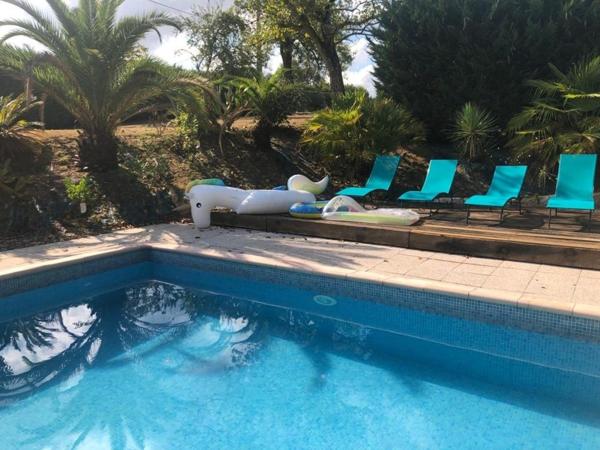 Maison landaise avec piscine au calme, proche Hagetmau