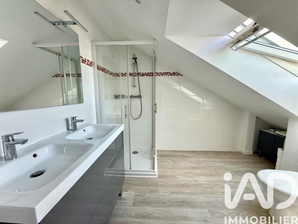 Maison à vendre 6 pièces 122 m² Montigny-le-Bretonneux