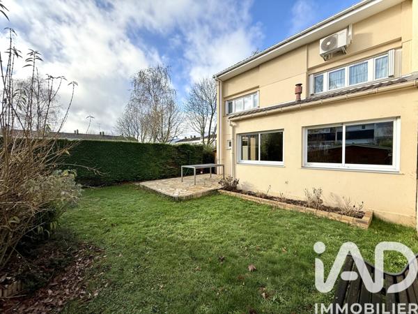 Maison à vendre 6 pièces 122 m² Montigny-le-Bretonneux