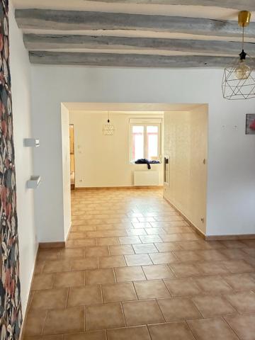 Maison de Bourg avec jardin - Sans aucun travaux -