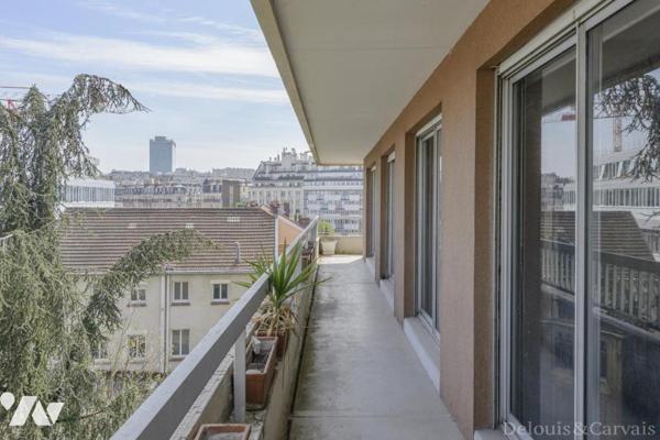 Vente T5 de 113.68 m² avec un très grand balcon