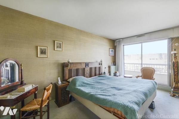 Vente T5 de 113.68 m² avec un très grand balcon