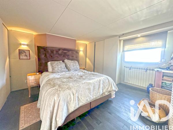 Appartement à vendre 9 pièces 220 m² Asnières-sur-Seine