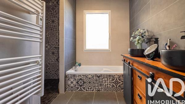 Maison à vendre 4 pièces 87 m² Saint-Fulgent