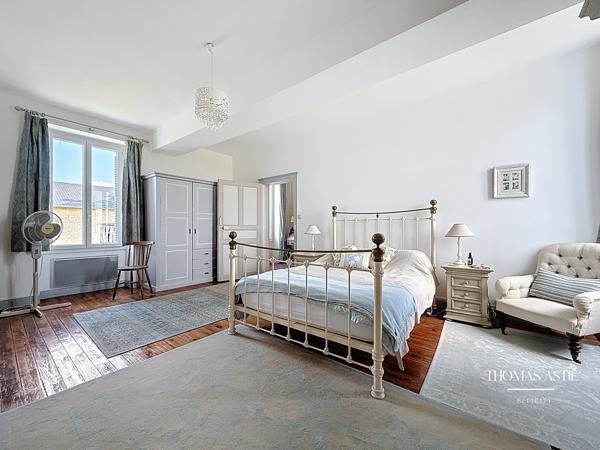 Maison 7 pièces - 190 m²