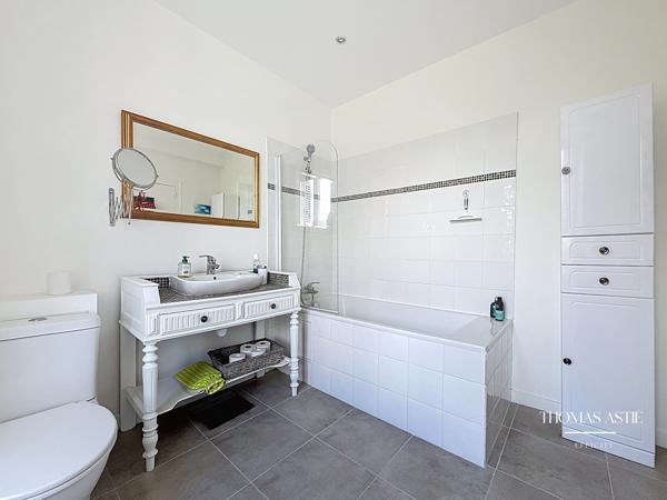 Maison 7 pièces - 190 m²