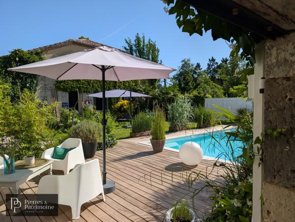 Belle propriété de ville en pierre avec jardin, piscine et potentiel proche CASTELJALOUX