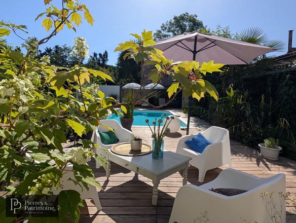Belle propriété de ville en pierre avec jardin, piscine et potentiel proche CASTELJALOUX