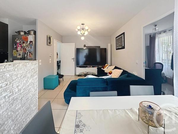 Appartement F4 à vendre  4 pièces - 72,30 m 2   GARGES LES GONESSE  - 95