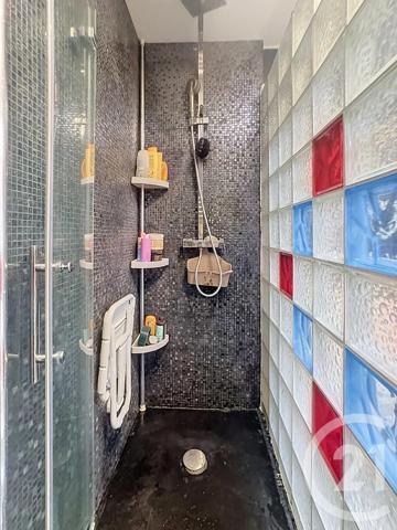 Appartement F4 à vendre  4 pièces - 72,30 m 2   GARGES LES GONESSE  - 95